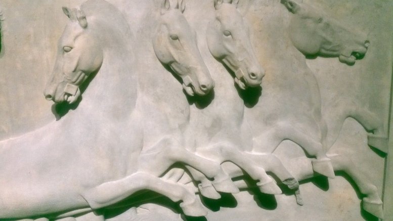 Les chevaux du sarcophage Lycien